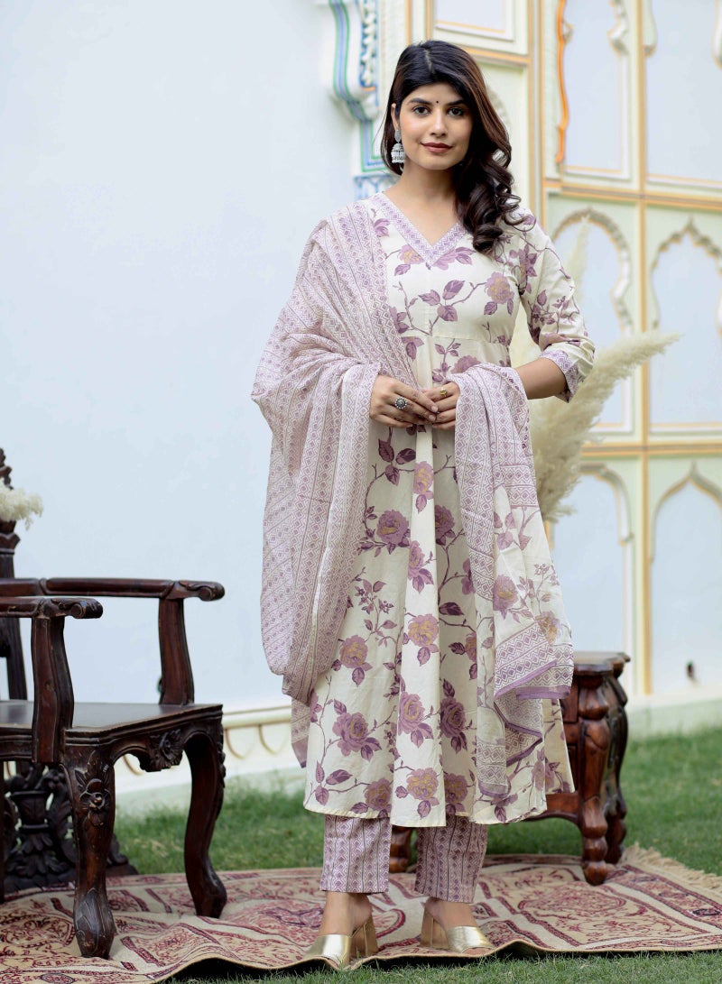 Miravan Floral Printed Pink Anarkali Kurta Set for Women - Image 2